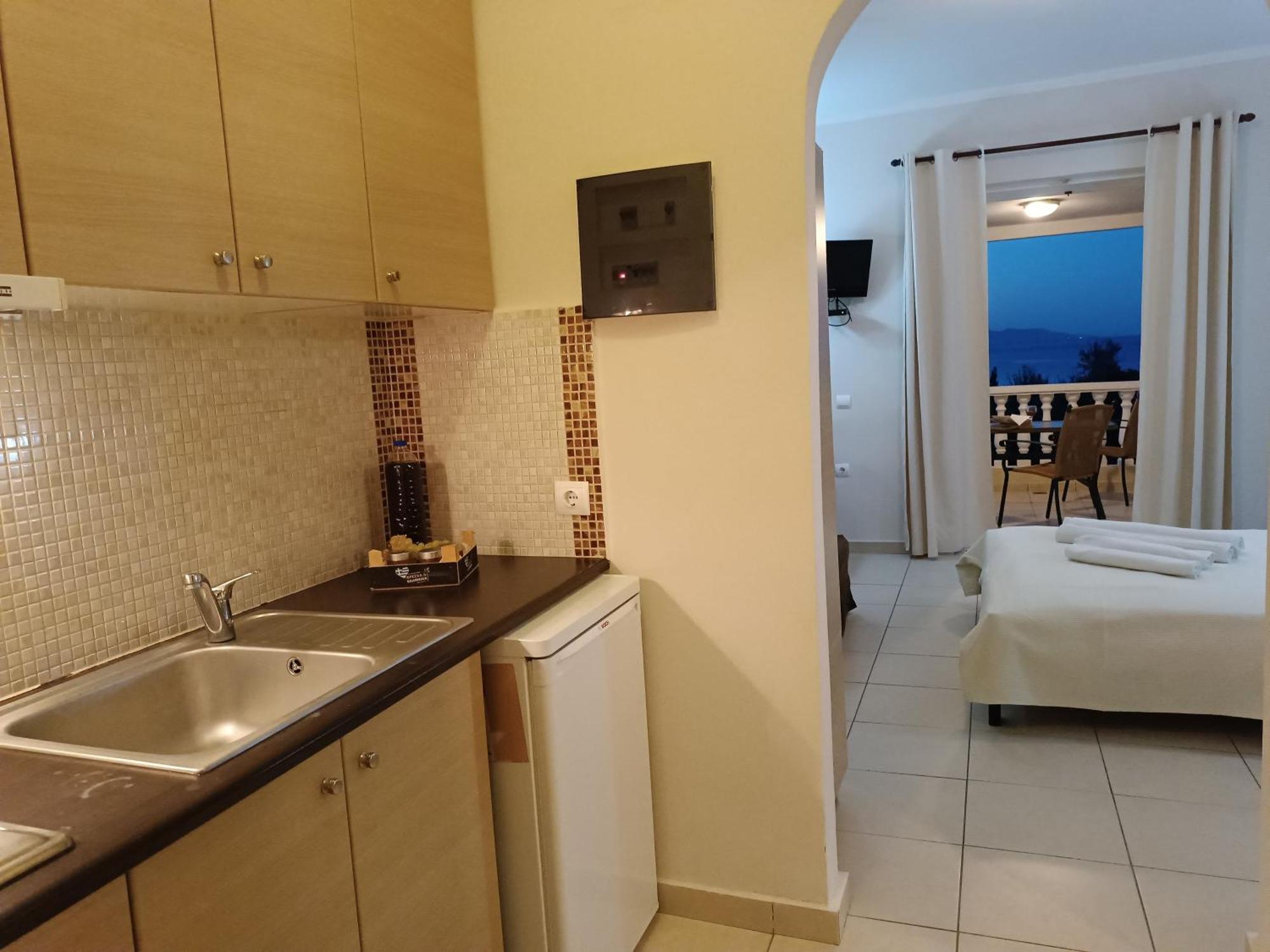 Pouliezos Koklanis Zante Apartments Alykés Eksteriør bilde